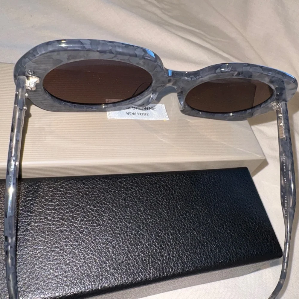 THOM BROWNE | Round Gray Tortoise Acetate Silver Mirror Lens Sunglasses | 54 mm - Picture 3 of 16